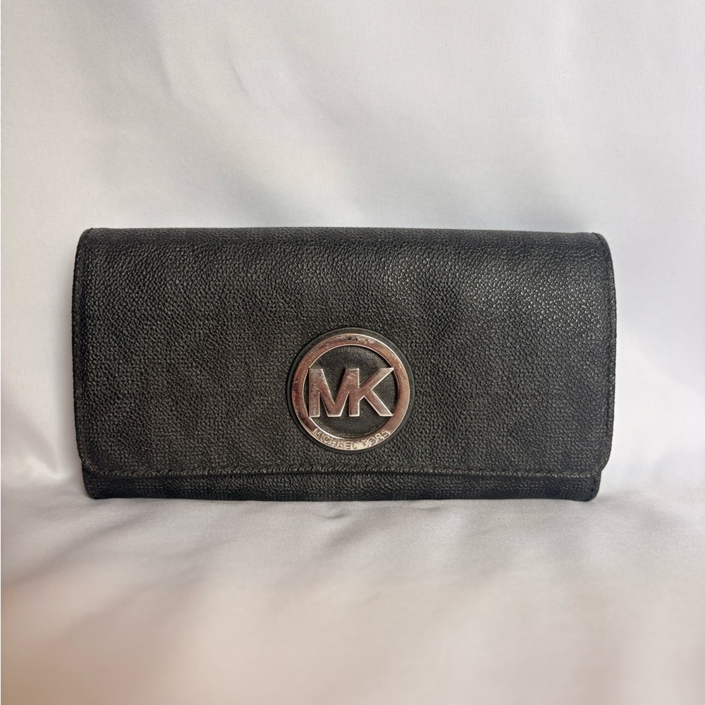 🛑SOLD🛑Michael Kors Black Leather Wallet